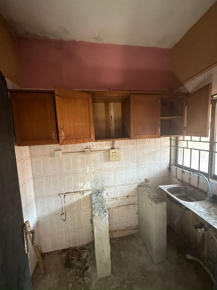 1 Bedroom Apartment, Lekki Phase 1, Lekki, Lagos, Mini Flat (room and Parlour) for Rent