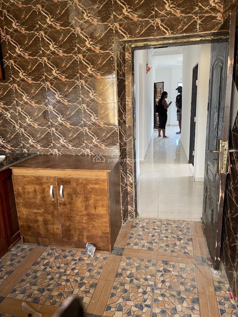 Available 2 Bedroom, Ogombo, Ajah, Lagos, Flat / Apartment for Rent