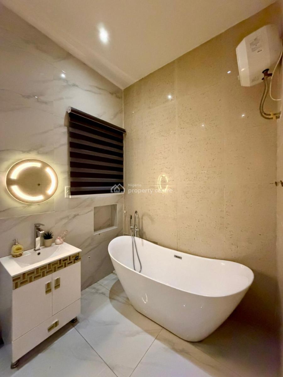 Luxury Waterfront 3-bedroom Furnished Apartment with Bq, Banana Island, Ikoyi, Lagos, Flat / Apartment for Rent