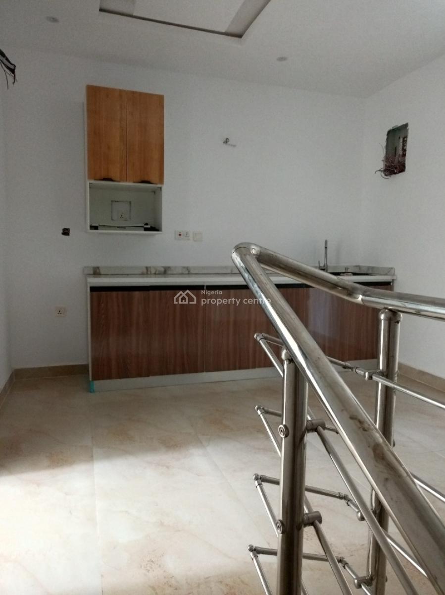 Brand New 3bedroom Terrace Fully Serviced Estate, Off Nike Art Gallery, Ikate Elegushi, Lekki, Lagos, Terraced Duplex for Rent