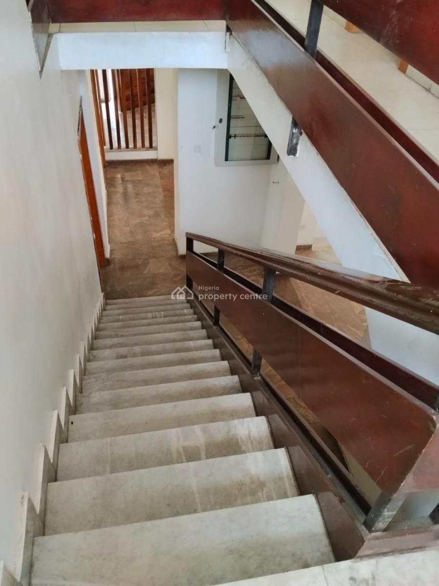 7-bedroom Detached House Featuring 3 Bq, Ikeja Gra, Ikeja, Lagos, Detached Duplex for Rent