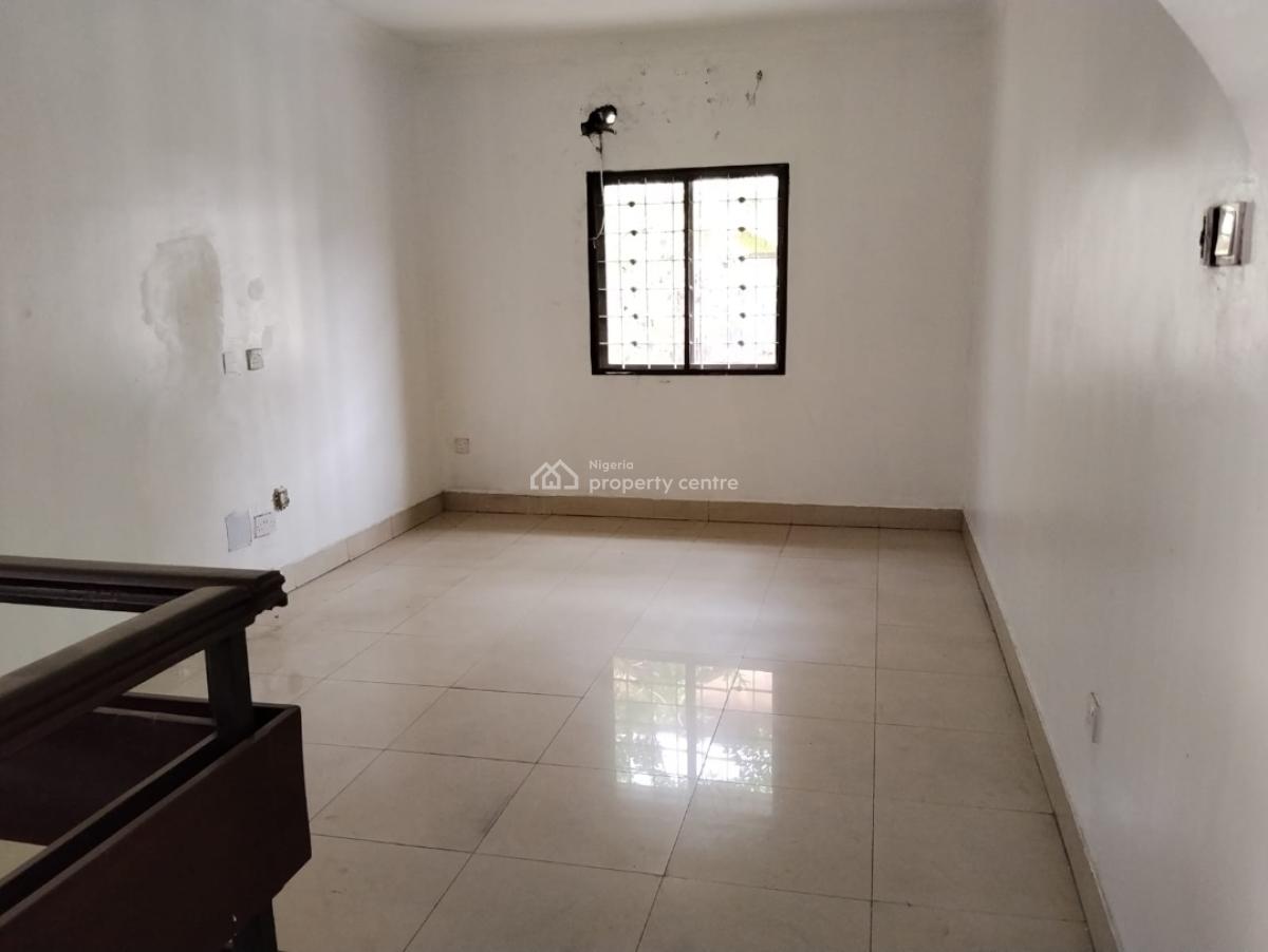 7-bedroom Detached House Featuring 3 Bq, Ikeja Gra, Ikeja, Lagos, Detached Duplex for Rent