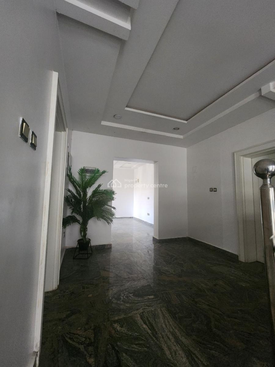 Spacious 4 Bedrooms Terraced Duplex in a Fine Location, Naf Valley Estate, Asokoro District, Abuja, Terraced Duplex for Sale