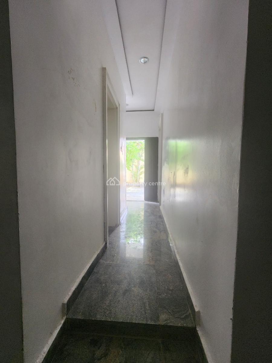Spacious 4 Bedrooms Terraced Duplex in a Fine Location, Naf Valley Estate, Asokoro District, Abuja, Terraced Duplex for Sale