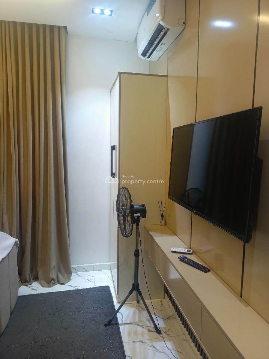 Diplomatic Fully Service Furnished 2bedrooms Flats 2nd Floor, By Libravile, Wuse 2, Abuja, Flat / Apartment for Rent