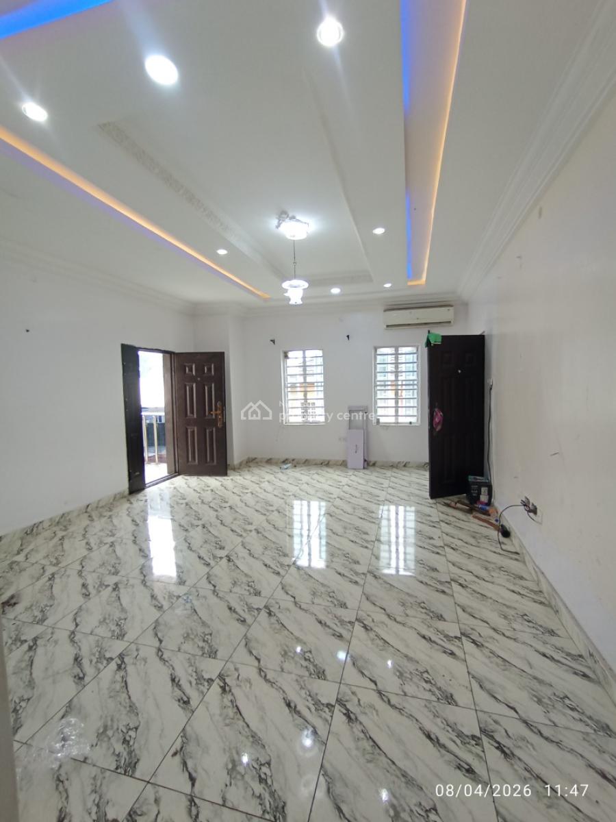 Two Bedrooms Flat Upstairs, Badore, Ajah, Lagos, Flat / Apartment for Rent