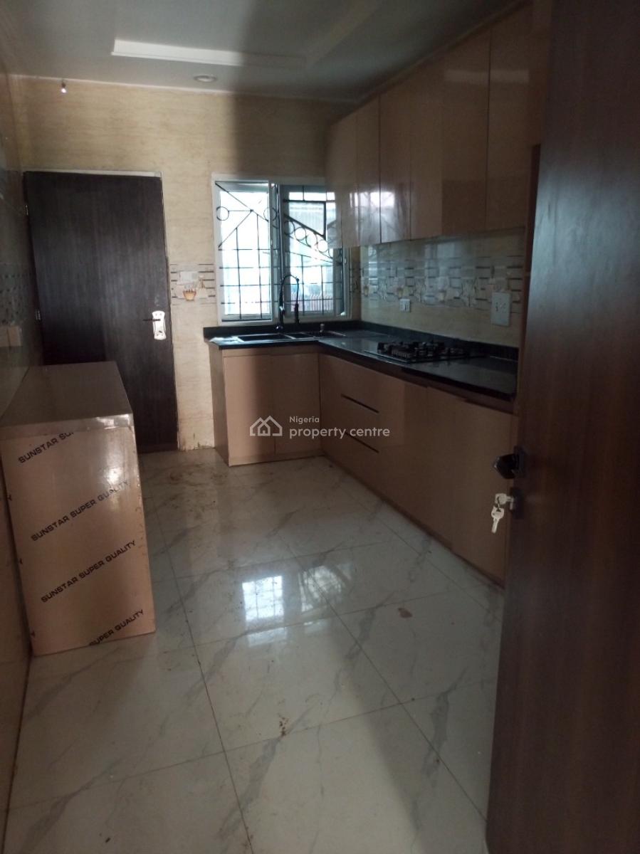 Sharp 3 Bedroom Terrace with Bq Serviced Estate, Ikate Elegushi, Lekki, Lagos, Terraced Duplex for Rent