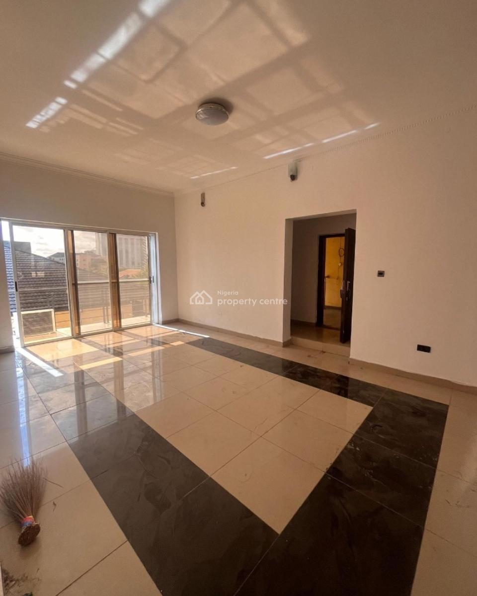 Lovely 3 Bedroom Apartment with Bq, Oniru, Victoria Island (vi), Lagos, Block of Flats for Sale