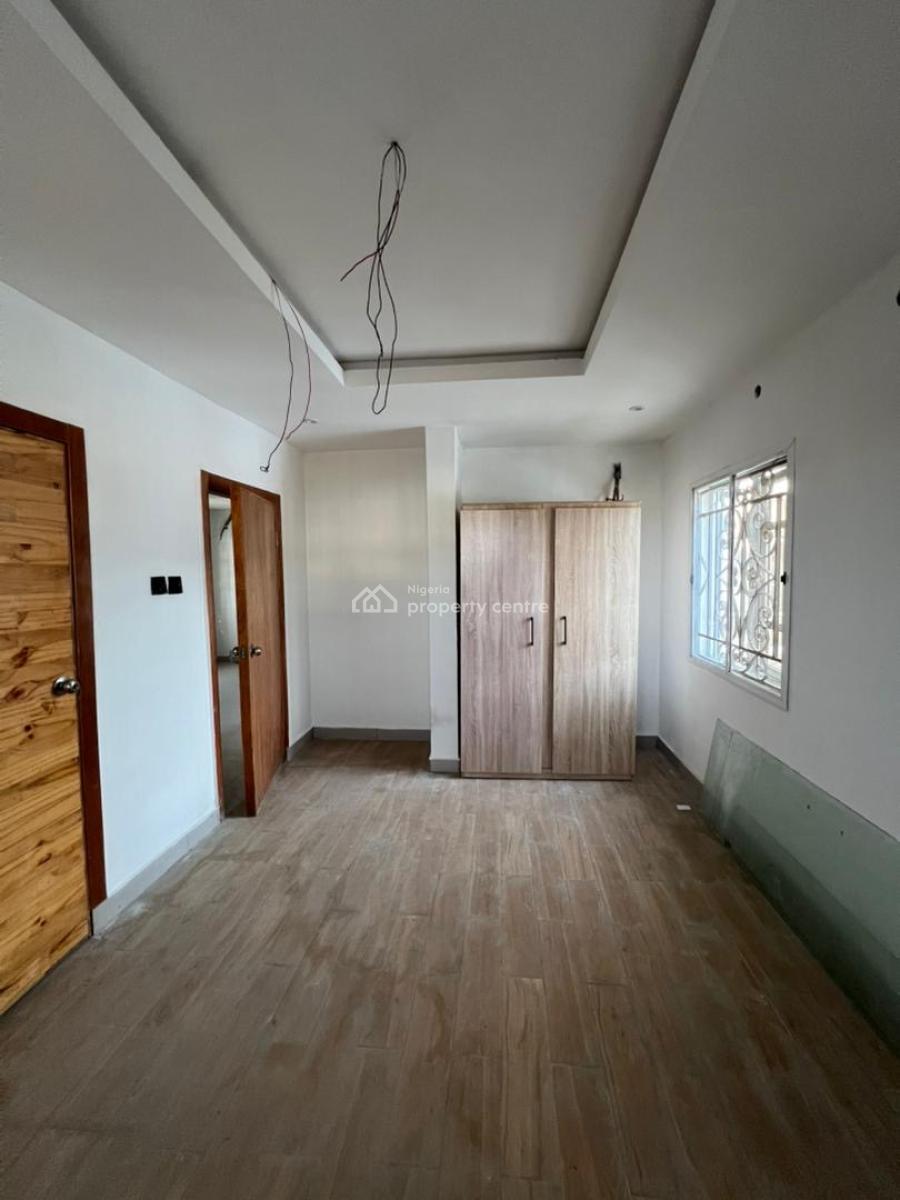 Luxurious 2 Bedroom Apartment, Ologolo, Lekki, Lagos, Flat / Apartment for Rent