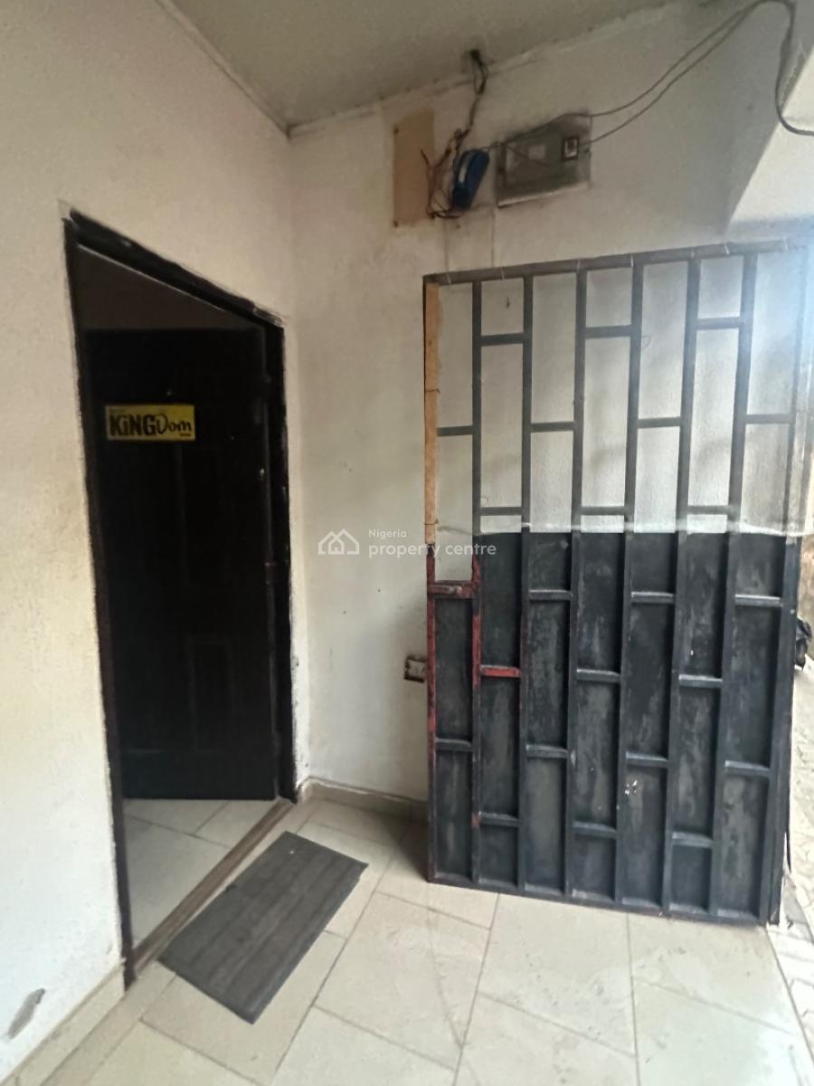 Excellent 1 Bedroom Apartment, By Sahara 4, Lokogoma District, Abuja, Flat / Apartment for Rent