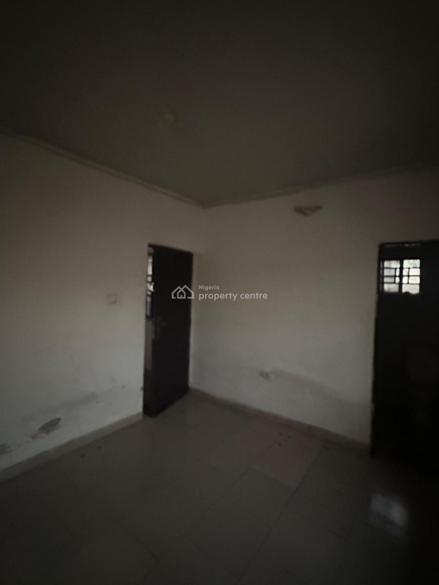 Excellent 1 Bedroom Apartment, By Sahara 4, Lokogoma District, Abuja, Flat / Apartment for Rent