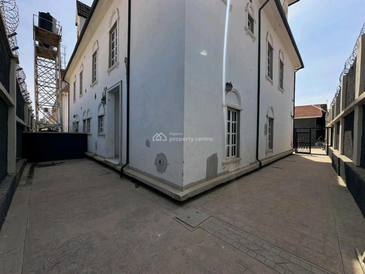 New 4 Bedroom Terrace Duplex 2 Living Rooms + Boys Quarters Private Ba, Life Camp, Abuja, House for Sale