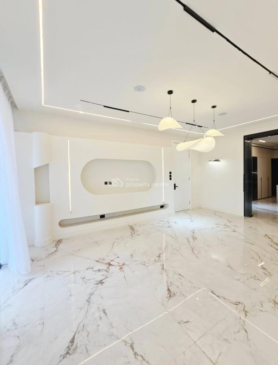 Magnificent 5 Bed Home with Pool, Bq and World Class Amenities, Lekki Phase 1, Lekki Lagos., Lekki, Lagos, Detached Duplex for Sale