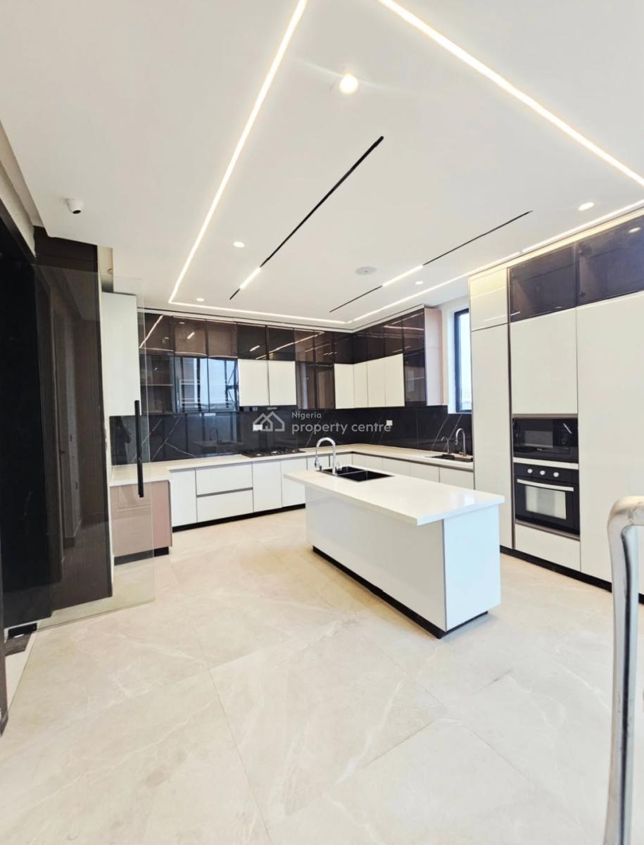 Magnificent 5 Bed Home with Pool, Bq and World Class Amenities, Lekki Phase 1, Lekki Lagos., Lekki, Lagos, Detached Duplex for Sale