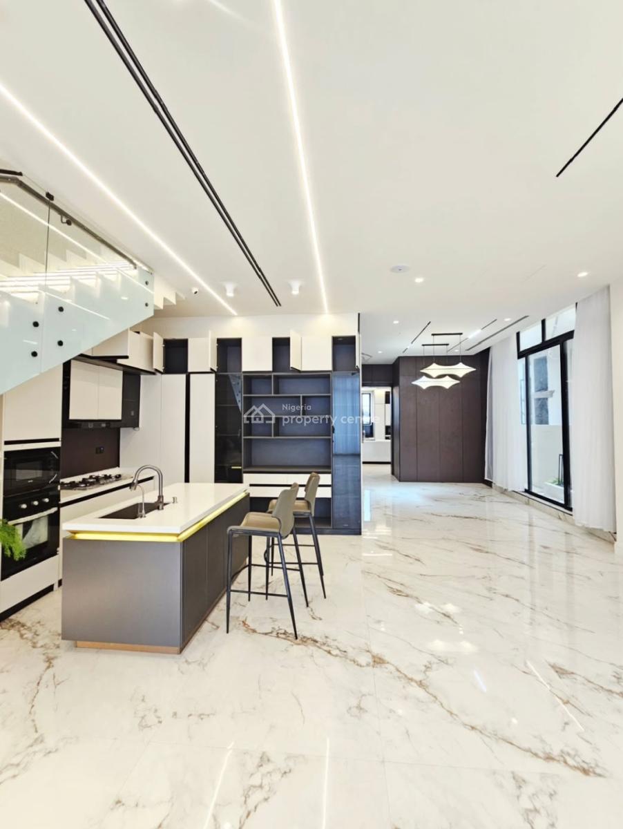 Magnificent 5 Bed Home with Pool, Bq and World Class Amenities, Lekki Phase 1, Lekki Lagos., Lekki, Lagos, Detached Duplex for Sale