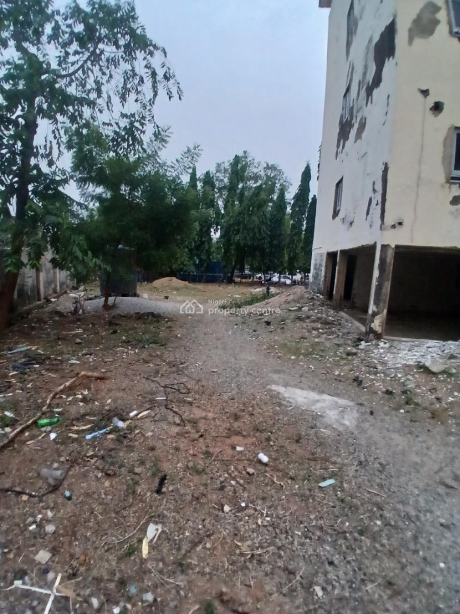 Old Commercial Bulding on Four Floors, Off Main Ibro Hotel, Zone 5, Wuse, Abuja, Hotel / Guest House for Sale