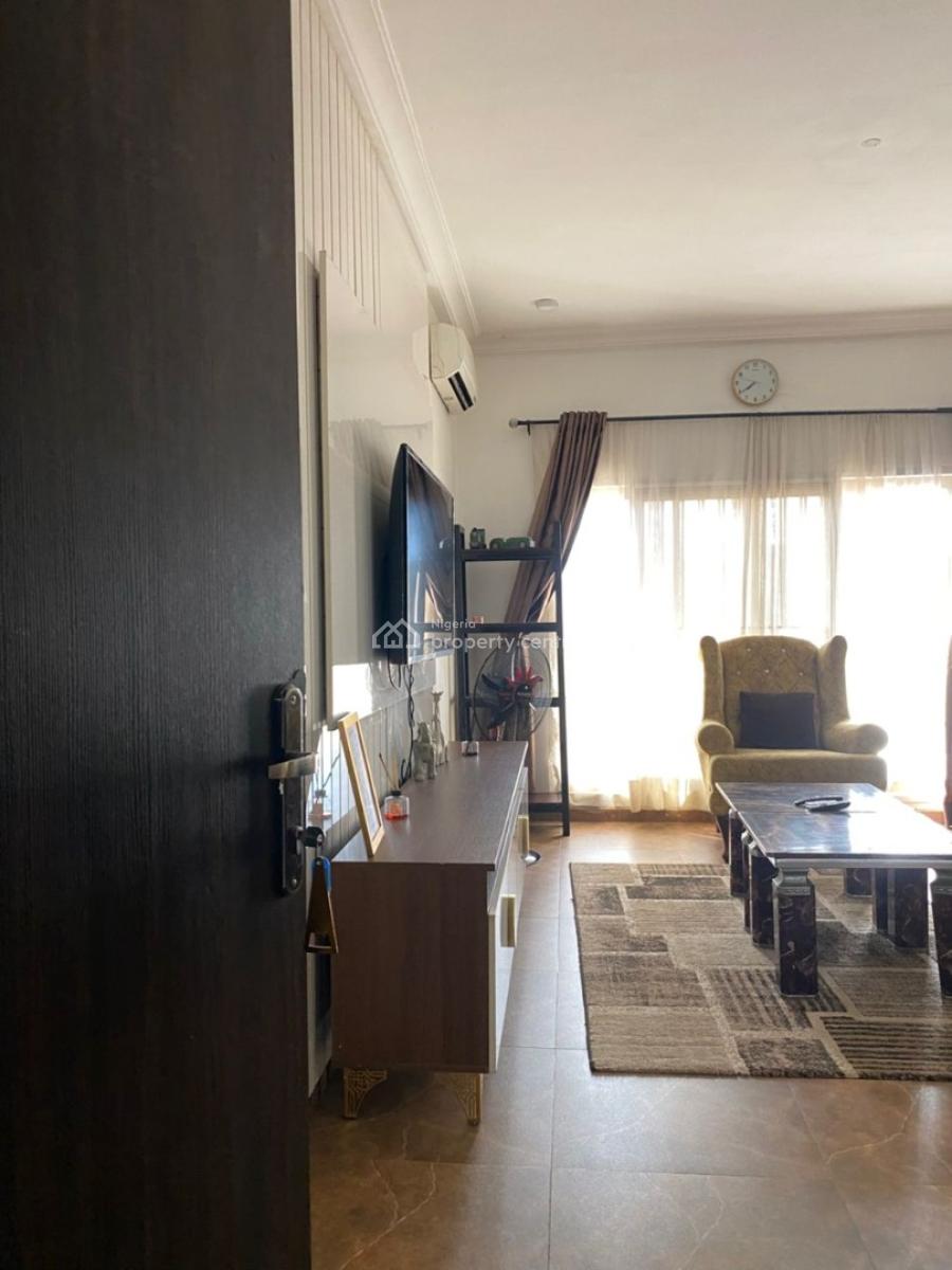 Furnished and Comfortable 1-bedroom Apartment in a Mini Estate, Katampe, Abuja, Flat / Apartment for Rent