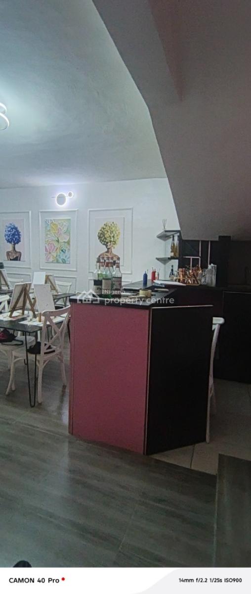 Shop Space for Restaurants and Bar in Phase 1, on Fola Osibo Road, Lekki Phase 1, Lekki, Lagos, Restaurant / Bar for Rent