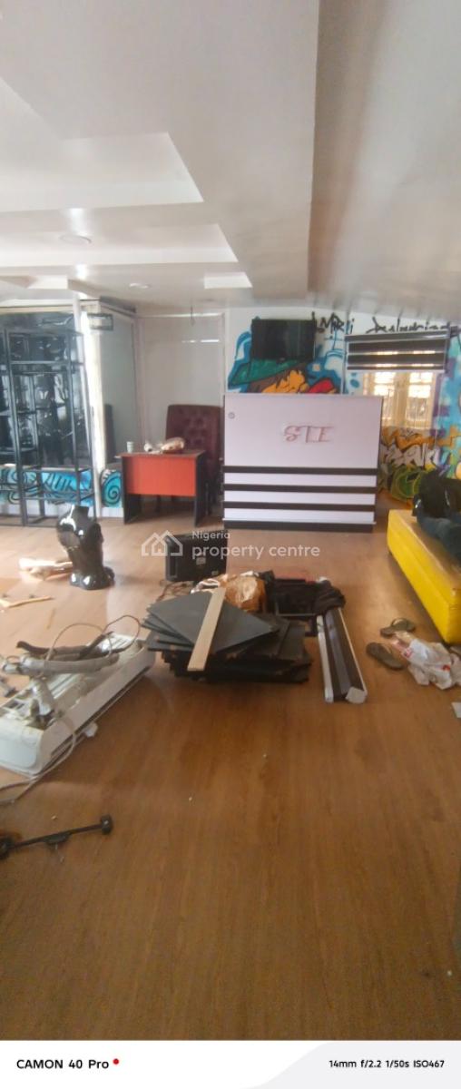 Shop Space for Restaurants and Bar in Phase 1, on Fola Osibo Road, Lekki Phase 1, Lekki, Lagos, Restaurant / Bar for Rent