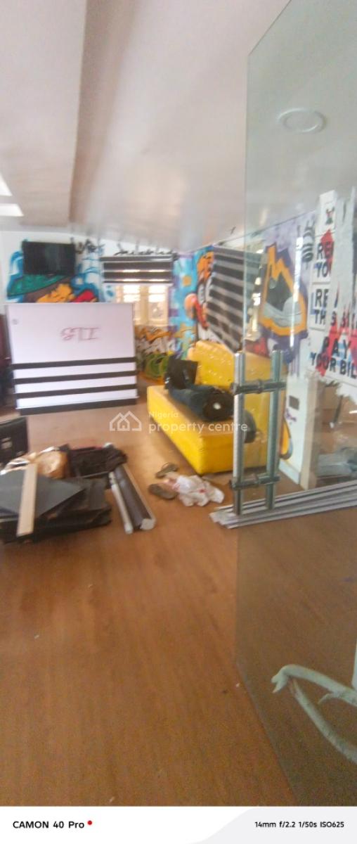 Shop Space for Restaurants and Bar in Phase 1, on Fola Osibo Road, Lekki Phase 1, Lekki, Lagos, Restaurant / Bar for Rent