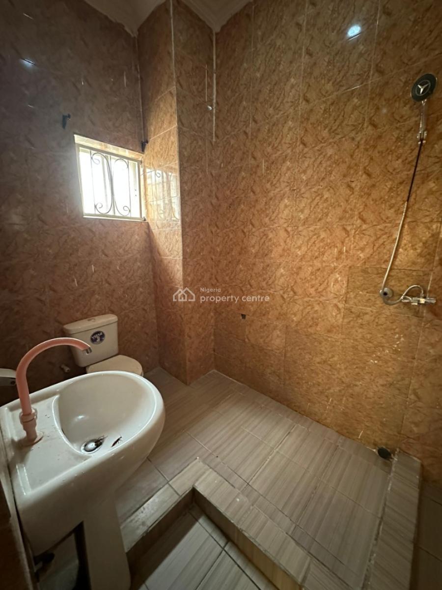 Well Finished 2bedroom Apartment, Around Godab Lifecamp, Abuja, Life Camp, Abuja, Flat / Apartment for Rent