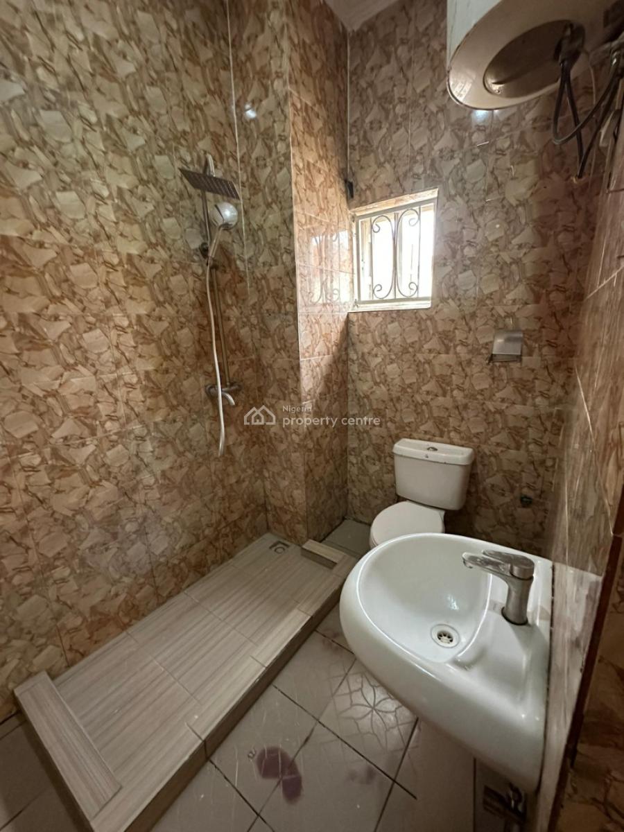 Well Finished 2bedroom Apartment, Around Godab Lifecamp, Abuja, Life Camp, Abuja, Flat / Apartment for Rent