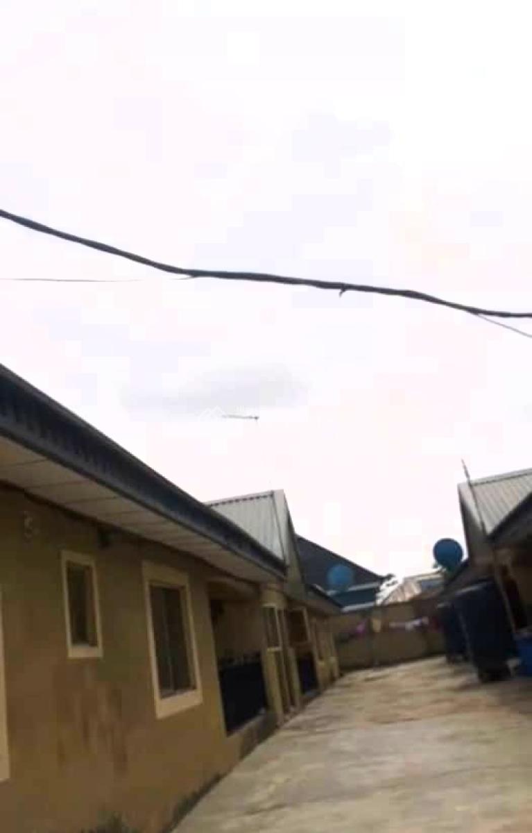 6units of 2bedroom Flat with 4units of Room& Parlor on 3plots of Land, Opposite Beachwood Sapati Ibeju-lekki Lagos, Imalete Alafia, Ibeju Lekki, Lagos, House for Sale