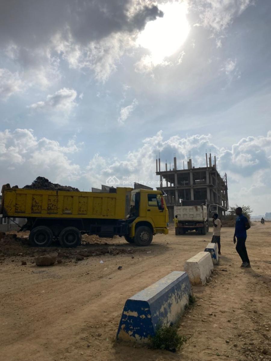 Spacious 1-bedroom Apartments Suitable for Aparthotel - Elevator&solar, The Vista, Jahi, Abuja, Flat / Apartment for Sale