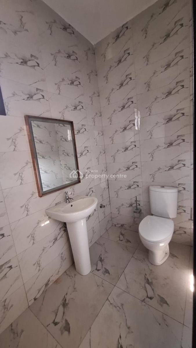 Decent 3bedroom Terrace with Bq, Agungi, Lekki, Lagos, Terraced Duplex for Rent