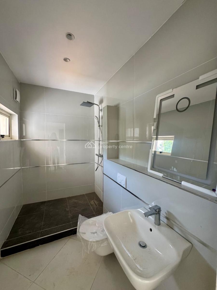 Luxury 3 Bedroom Water View Apartment, Off Bourdillon, Ikoyi, Lagos, Flat / Apartment for Rent