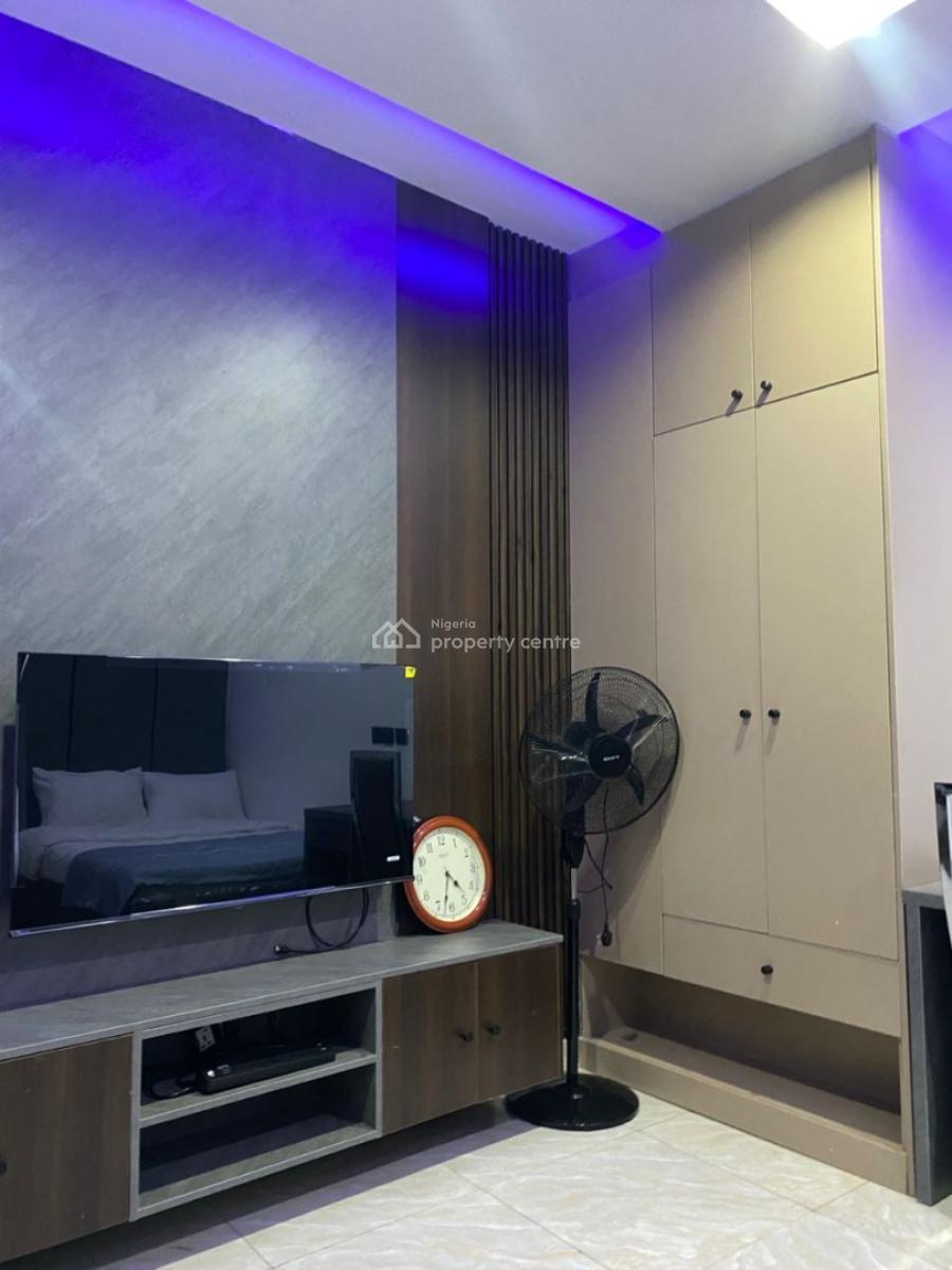 Comfortable Studio Apartments in a Mini Estate with Swimming Pool, Off Arab Road, Kubwa, Abuja, Self Contain (single Rooms) Short Let