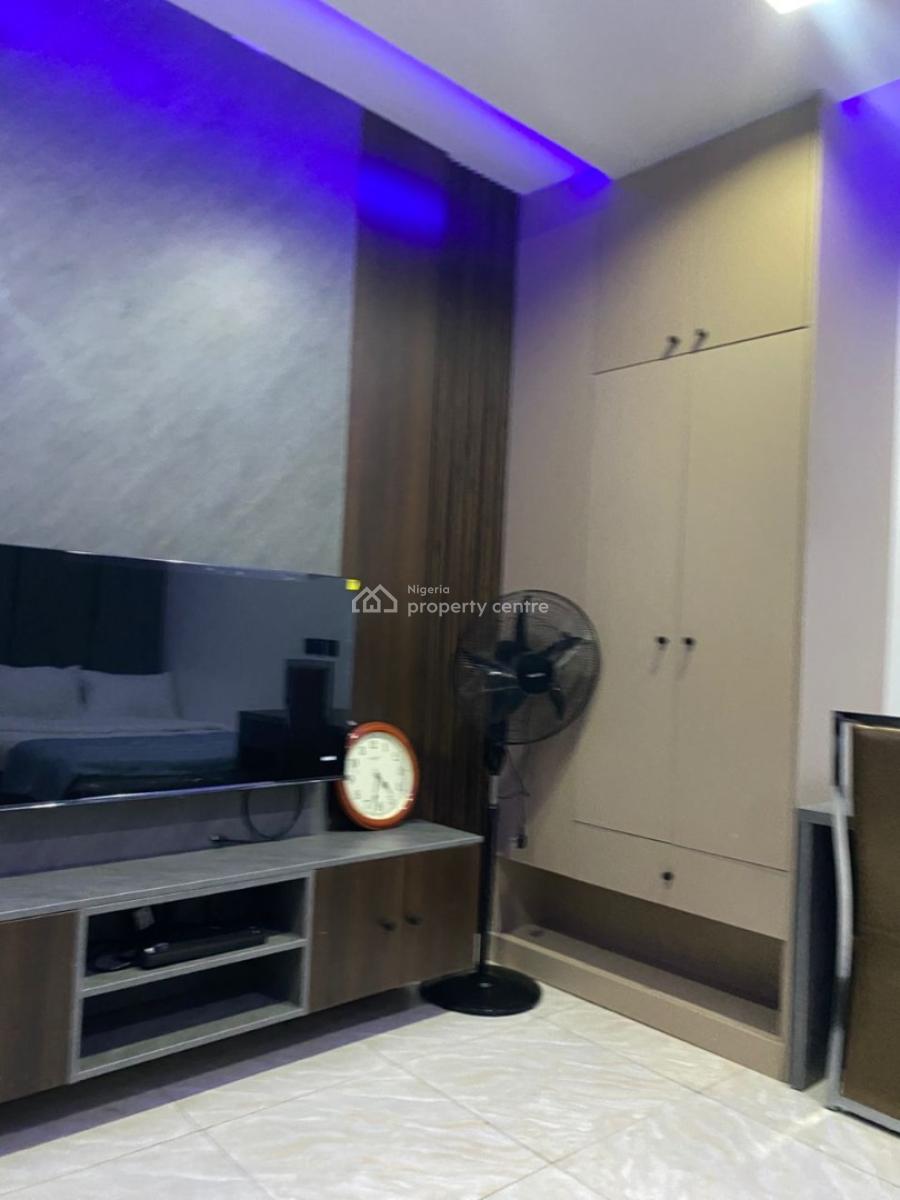 Comfortable Studio Apartments in a Mini Estate with Swimming Pool, Off Arab Road, Kubwa, Abuja, Self Contain (single Rooms) Short Let