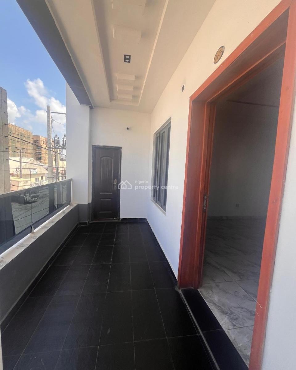 Lovely 2 Bedroom Apartment with Bq, Ikate, Ikate, Lekki, Lagos, Block of Flats for Sale