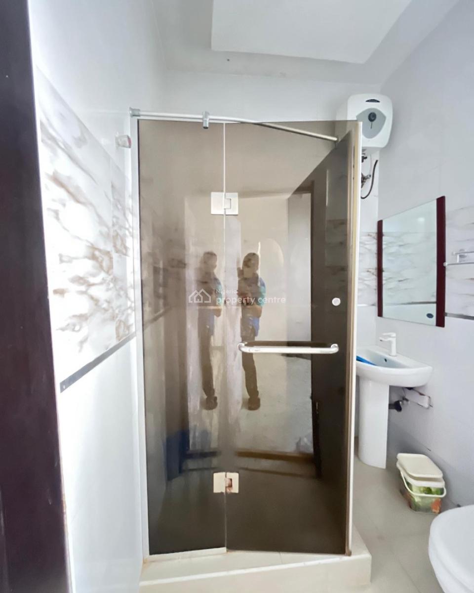Lovely 4 Bedroom Apartment with Bq, Osapa London, Osapa, Lekki, Lagos, Block of Flats for Sale