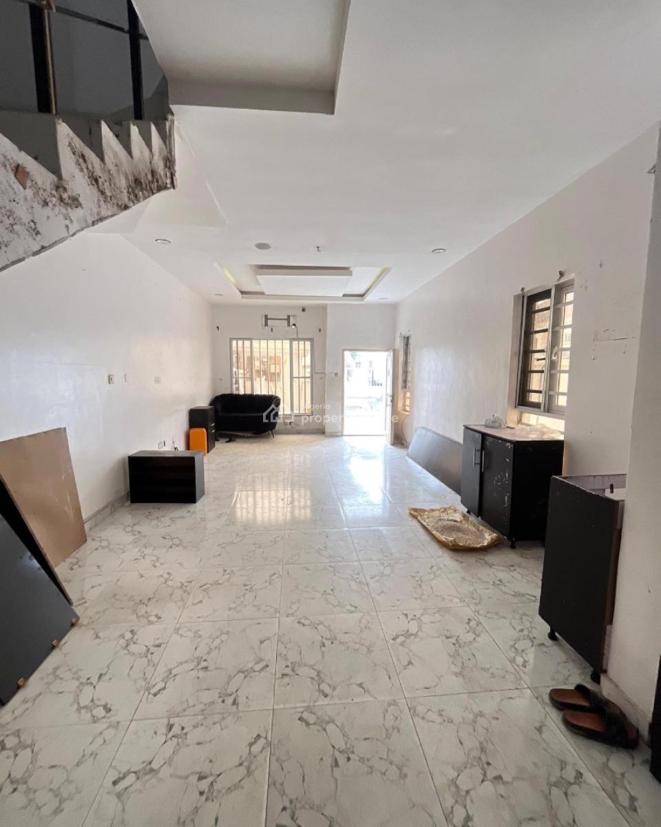 Lovely 4 Bedroom Apartment with Bq, Osapa London, Osapa, Lekki, Lagos, Block of Flats for Sale