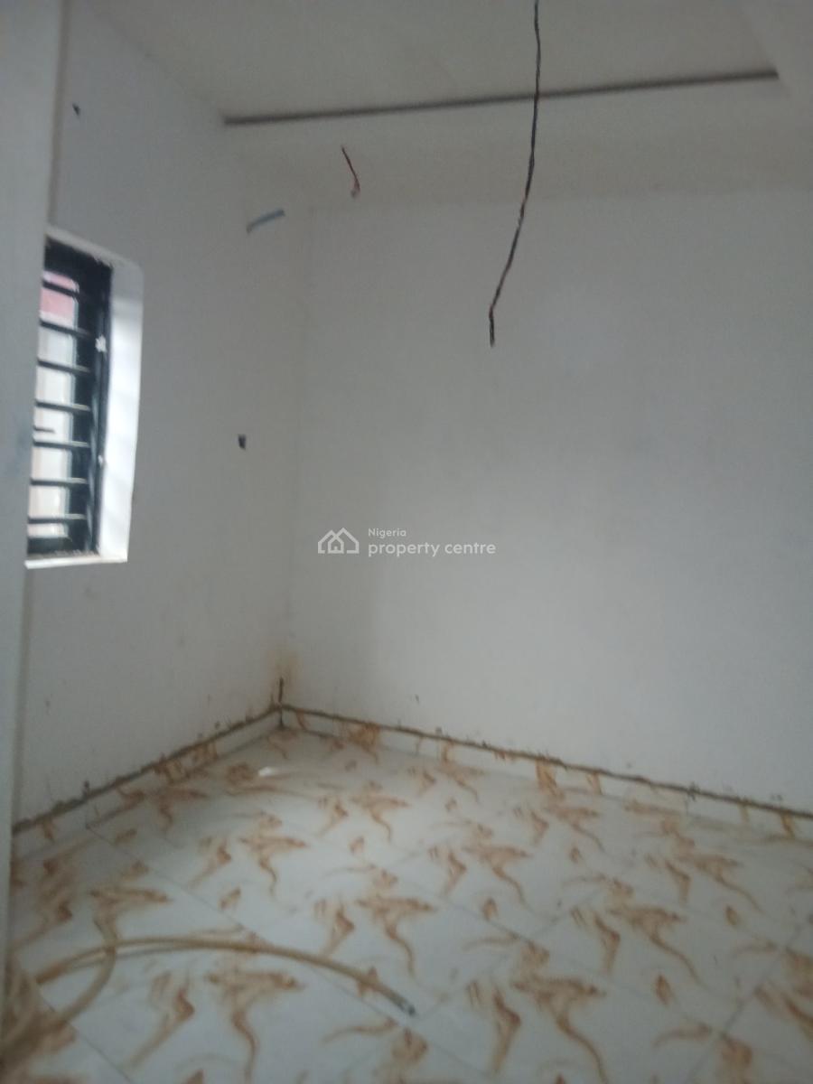 Fine Lovely New 2-bedroom, Yaba, Lagos, Flat / Apartment for Rent