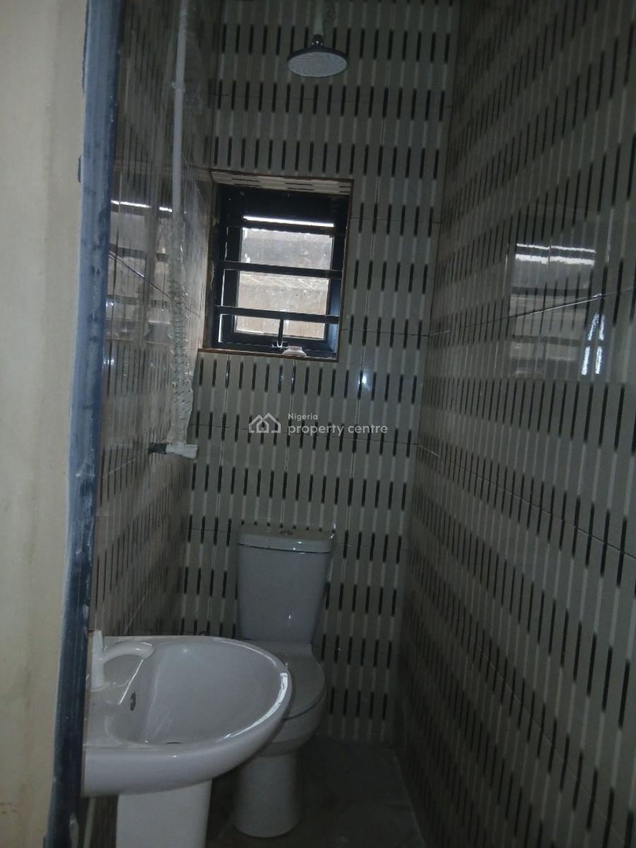 Fine Lovely New 2-bedroom, Yaba, Lagos, Flat / Apartment for Rent