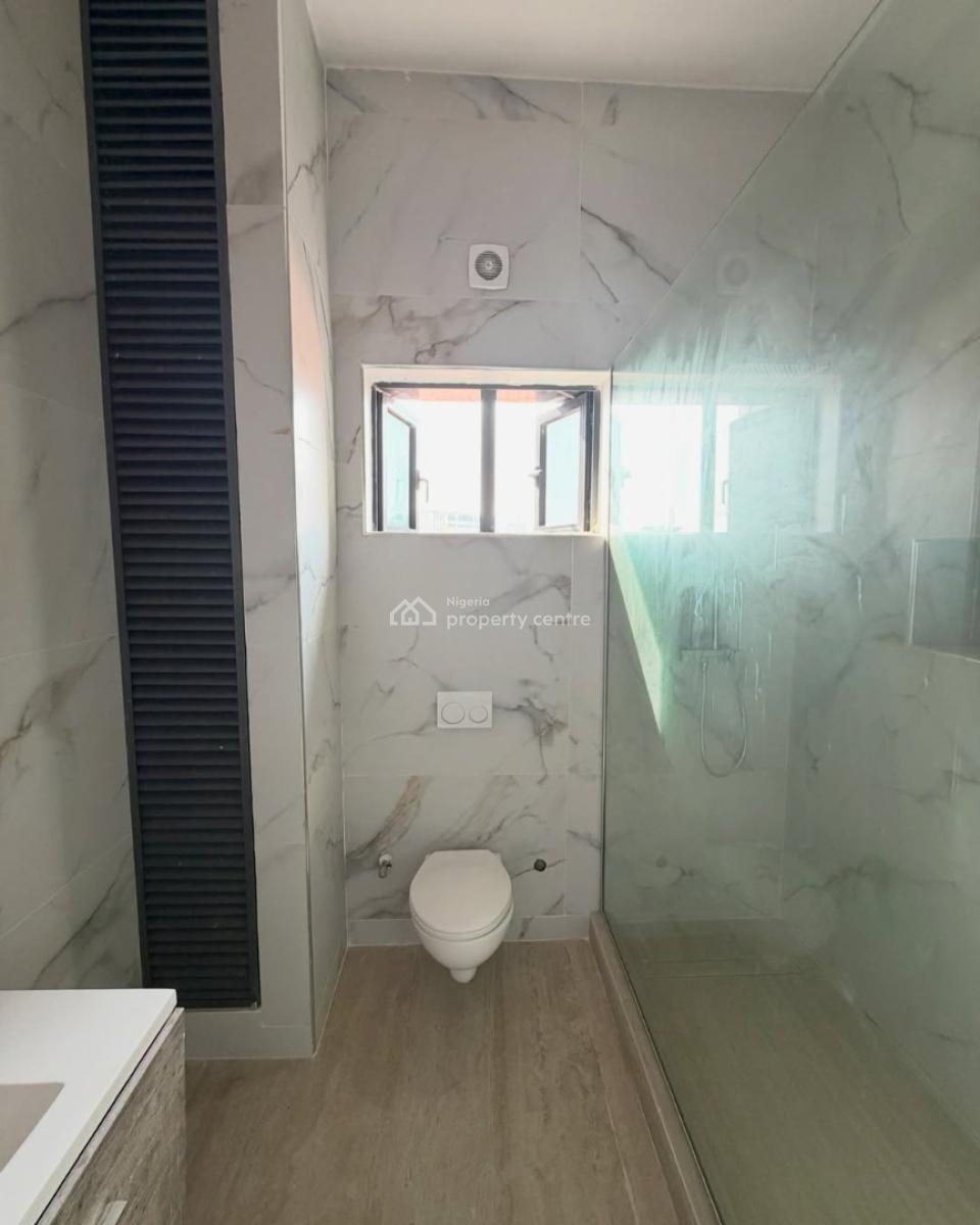 Serviced 3 Bedroom Apartment with Bq, Victoria Island (vi), Lagos, Block of Flats for Sale