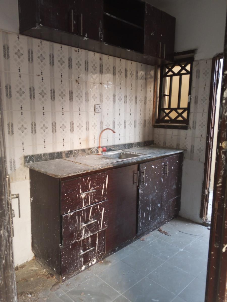 Well Renovated Room and Parlor, Majek, Opposite Fara Park..., Sangotedo, Ajah, Lagos, Mini Flat (room and Parlour) for Rent