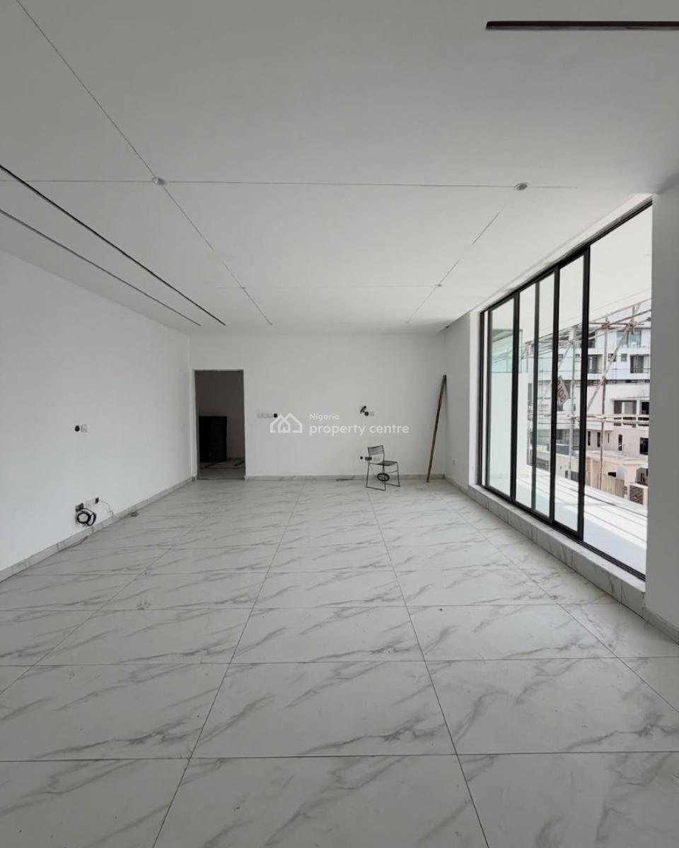 Serviced 2 Bedroom Apartment, Lekki Phase One, Lekki, Lagos, Block of Flats for Sale