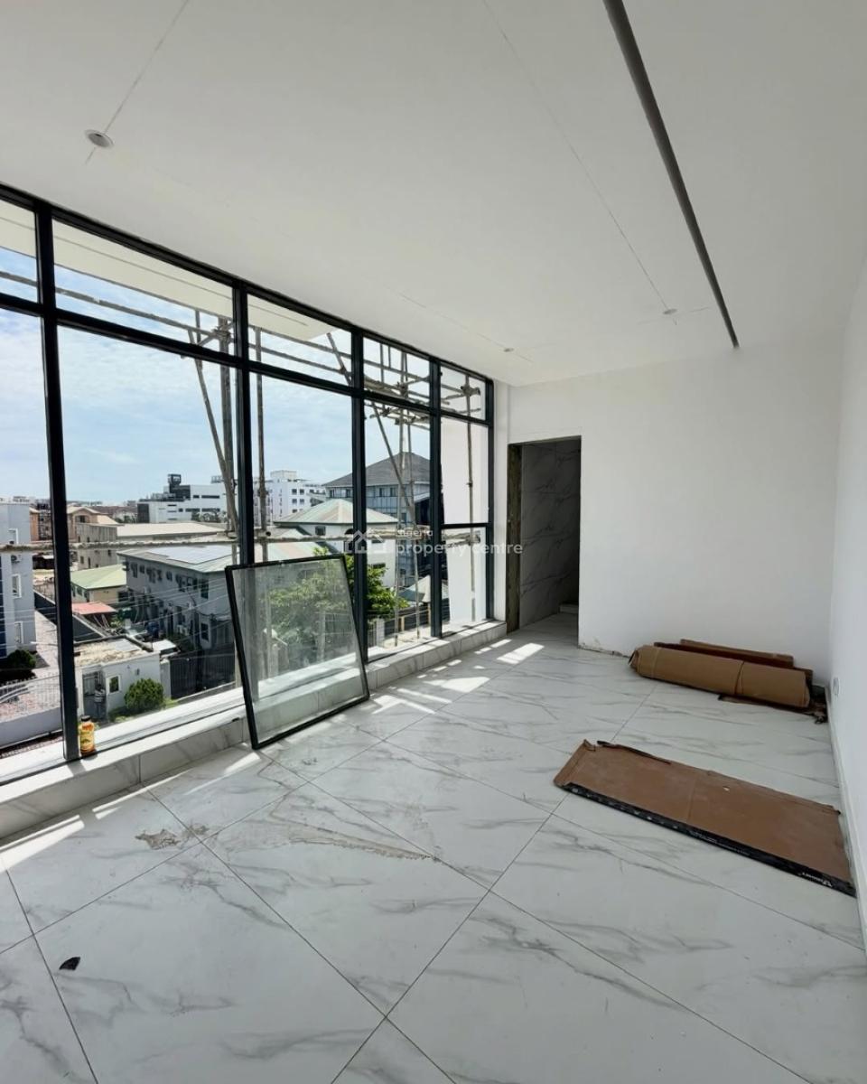 Serviced 2 Bedroom Apartment, Lekki Phase One, Lekki, Lagos, Block of Flats for Sale