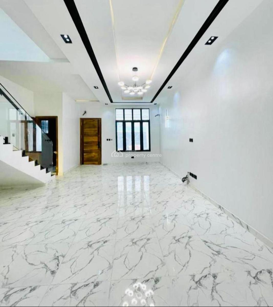 Massively Spacious 4 Bedroom Semi Detached House, Lekki, Lagos, Semi-detached Duplex for Rent