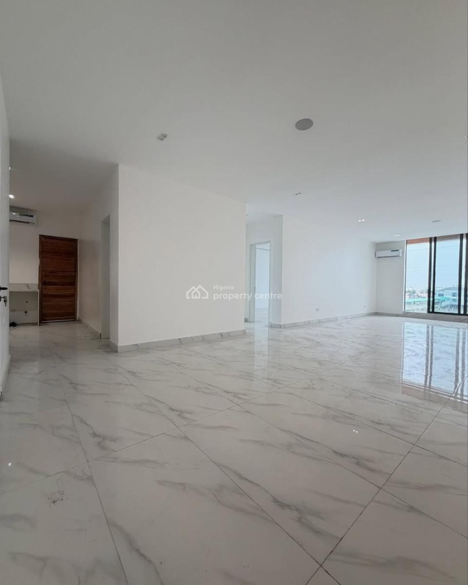 Two Bedroom Apartment, Lekki Phase 1, Lekki, Lagos, Block of Flats for Sale