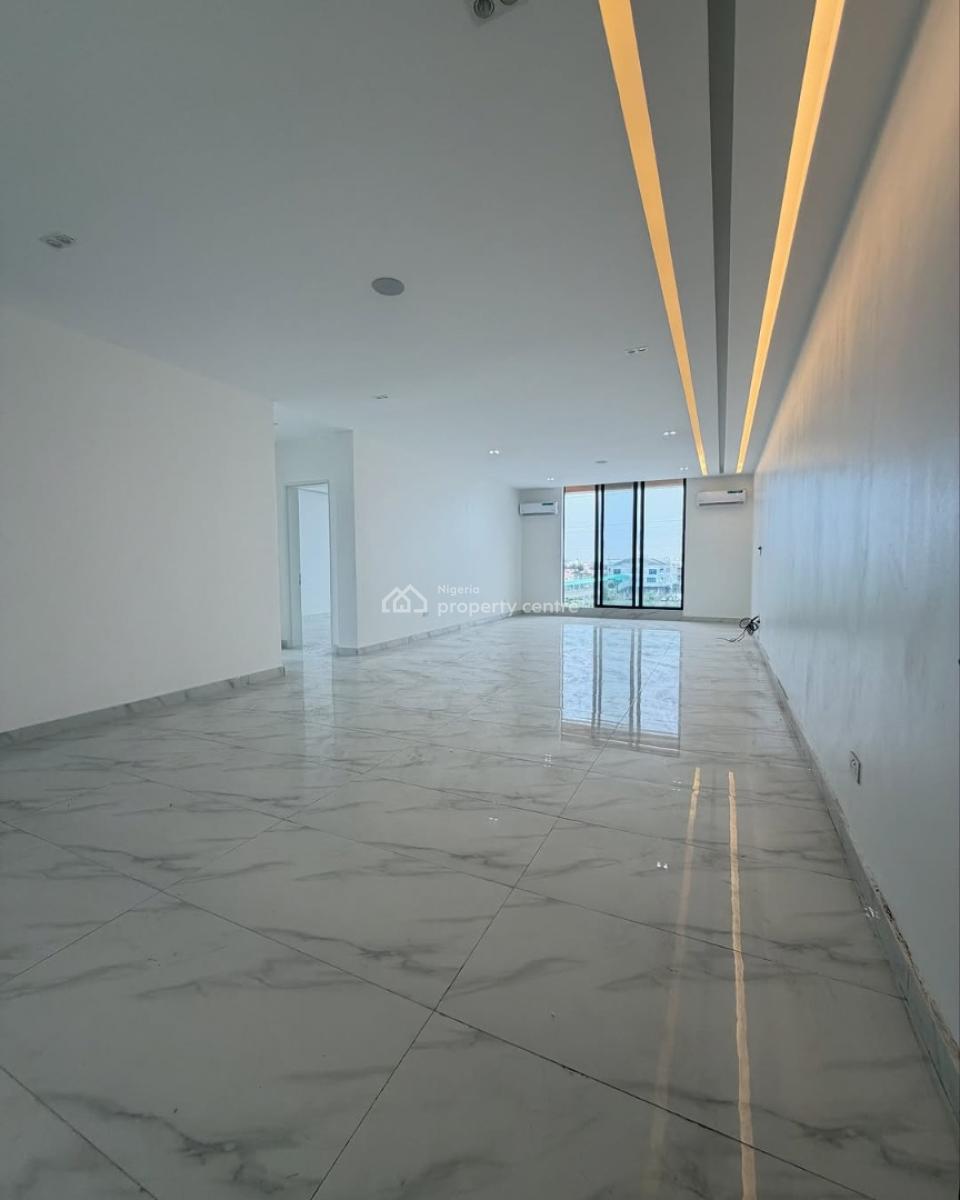 Two Bedroom Apartment, Lekki Phase 1, Lekki, Lagos, Block of Flats for Sale