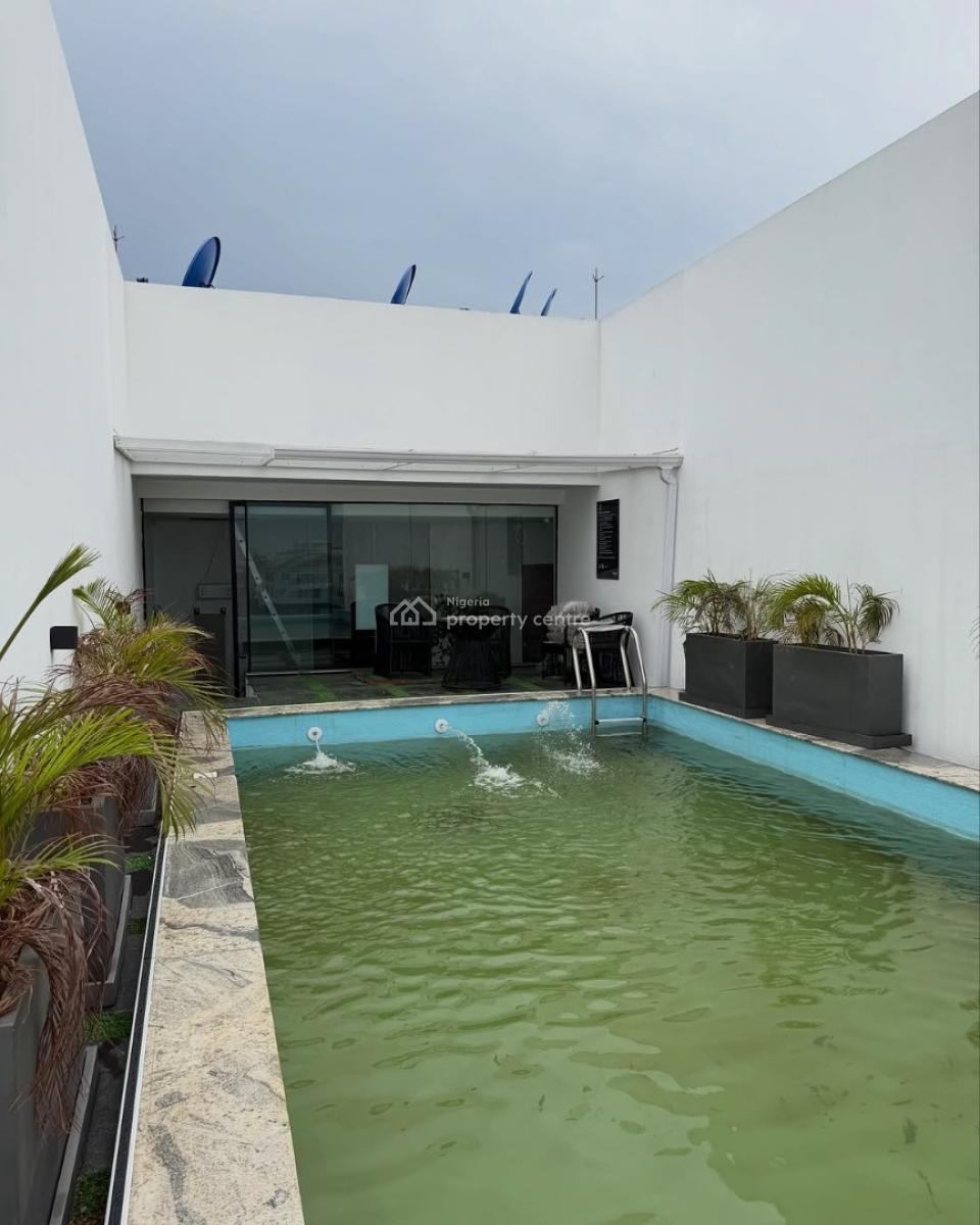 Two Bedroom Apartment, Lekki Phase 1, Lekki, Lagos, Block of Flats for Sale