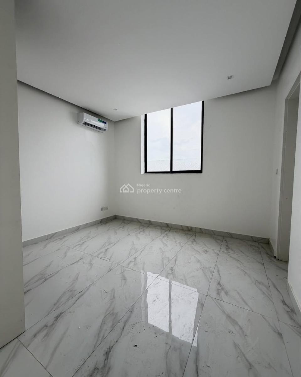 Two Bedroom Apartment, Lekki Phase 1, Lekki, Lagos, Block of Flats for Sale