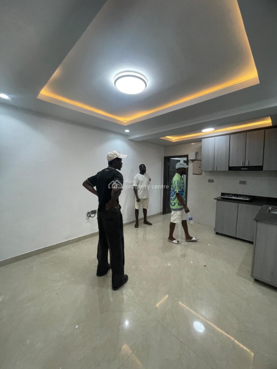 Luxury Miniflat Has Solar Gascooker Heatextractor  Water Heater, Badore, Badore, Ajah, Lagos, House for Rent