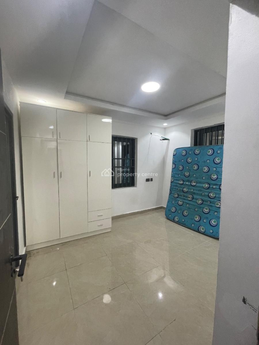 Luxury Miniflat Has Solar Gascooker Heatextractor  Water Heater, Badore, Badore, Ajah, Lagos, House for Rent