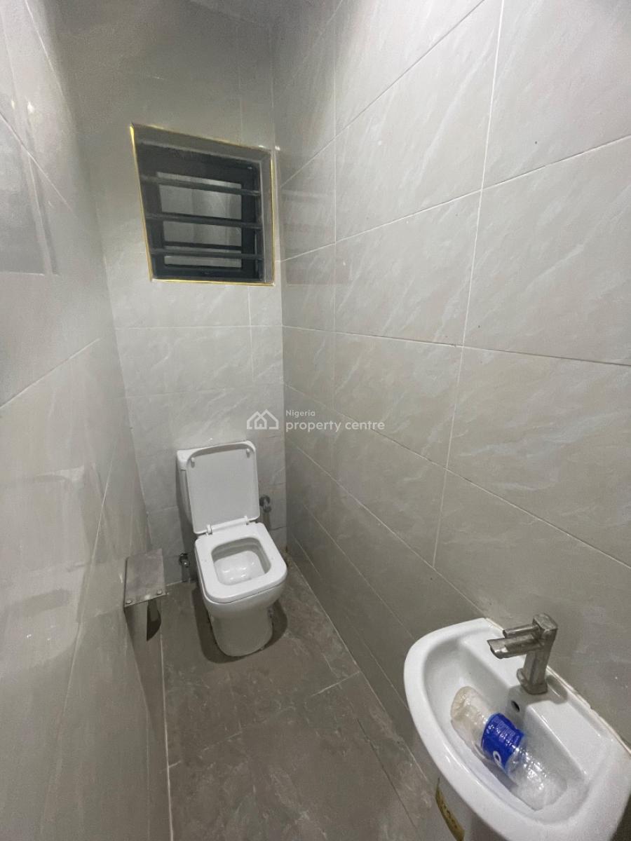 Luxury Miniflat Has Solar Gascooker Heatextractor  Water Heater, Badore, Badore, Ajah, Lagos, House for Rent