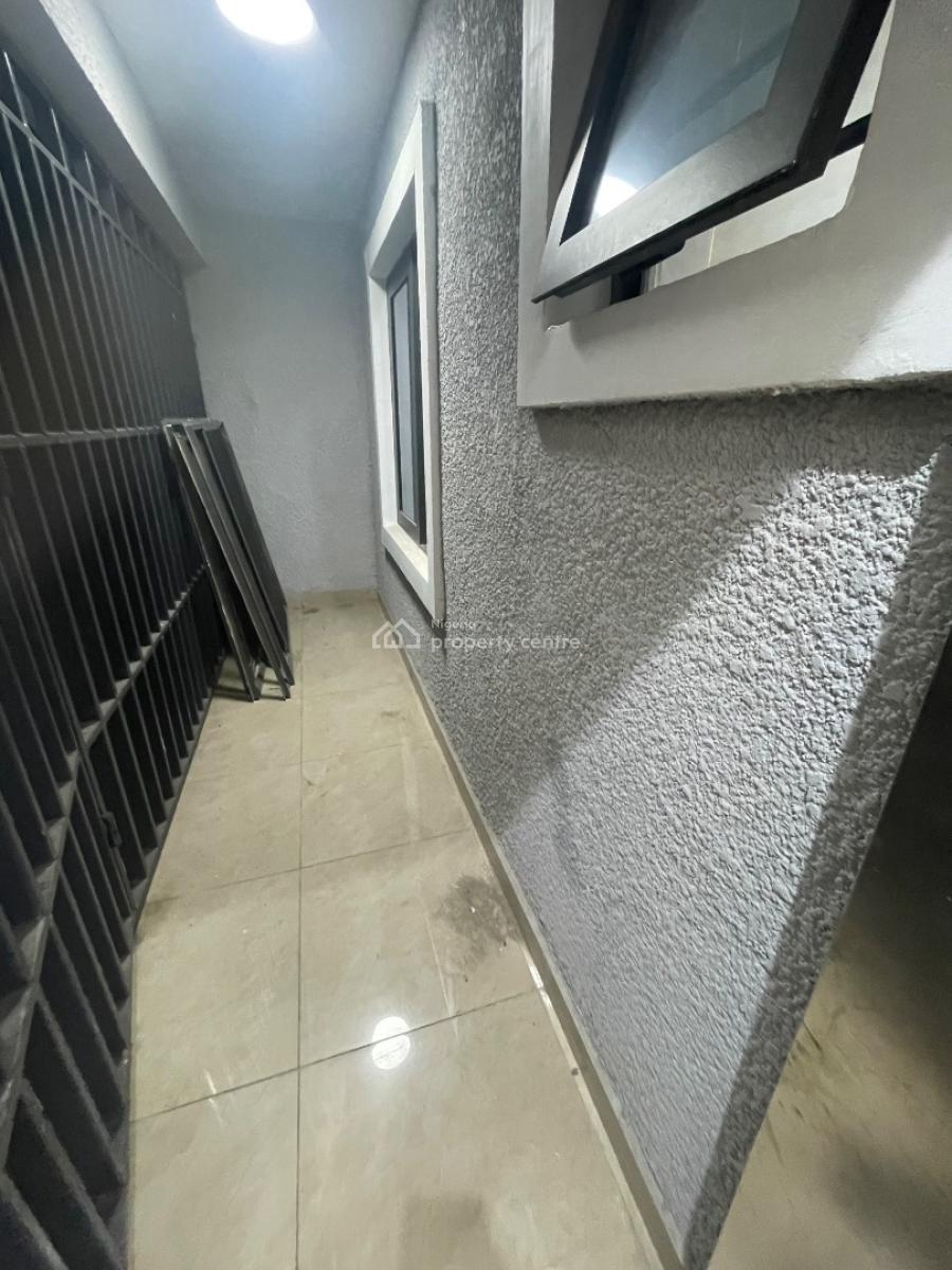 Luxury Miniflat Has Solar Gascooker Heatextractor  Water Heater, Badore, Badore, Ajah, Lagos, House for Rent